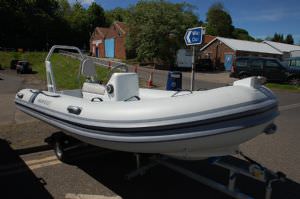 Highfield Ocean Master 420 (click for enlarged image)